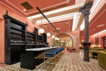 هتل City Centro By Marriott San Luis Potosi