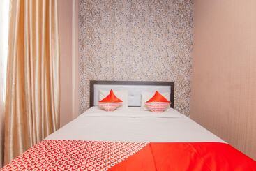 هتل Oyo 2310 Residence 68