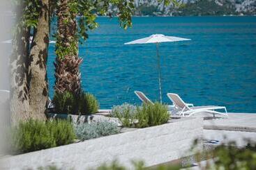 Hyatt Regency Kotor Bay Resort