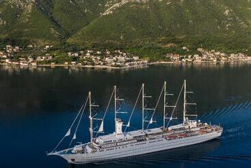 Hyatt Regency Kotor Bay Resort