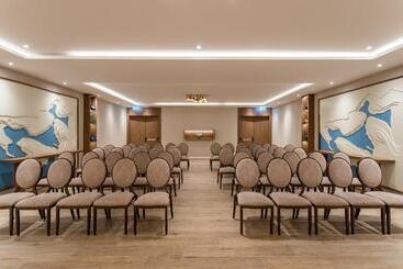 Hyatt Regency Kotor Bay Resort