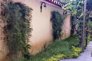 پانسیون Hostal Palamas
