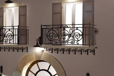 Luxmarì Hotel & Spa