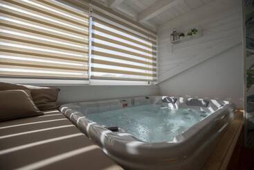 Luxmarì Hotel & Spa