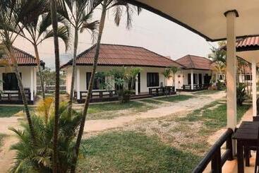 Diamond Resort Vang Vieng