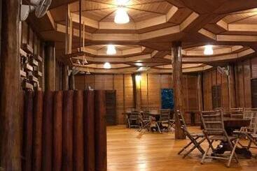 هتل Gibbon Lodge