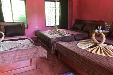 هتل Gibbon Lodge