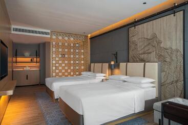 هتل Renaissance Xiamen