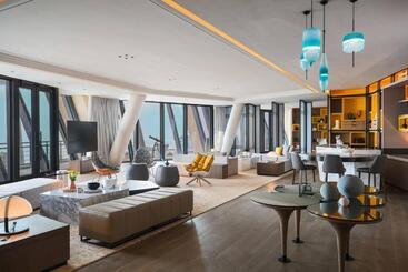 هتل Renaissance Xiamen