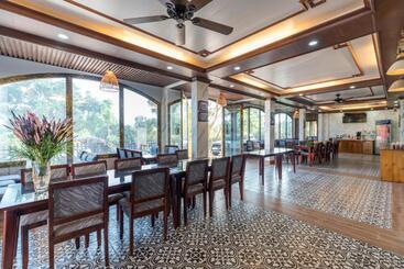 هتل Suối Mây Phú Quốc Garden Resort   Full 24h Stay