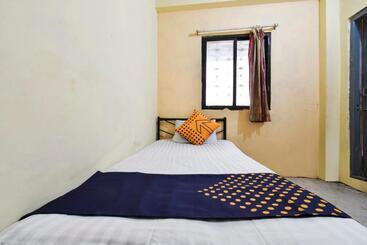 Spot On 64570 Hotel Deepali Lodging