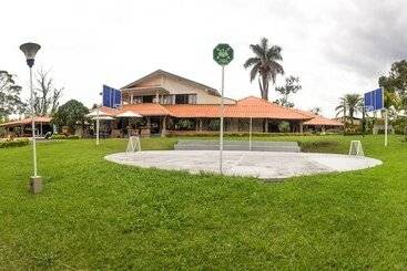 Cotinga Hotel Spa