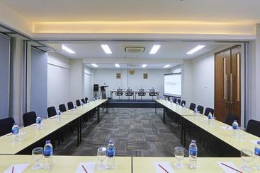 هتل Cordela Inn Bengkulu