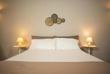 هتل I Cacciagalli Wine Resort