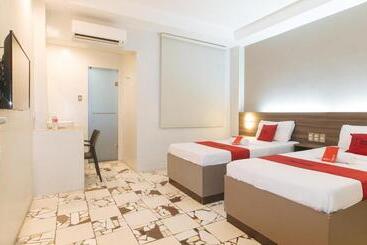Reddoorz At V Plaza Hotel Manila