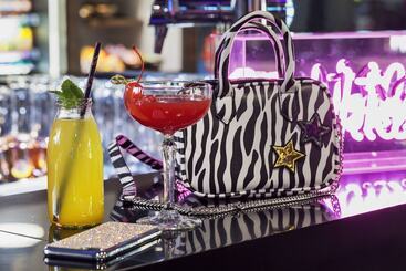 호텔 Moxy Lausanne City