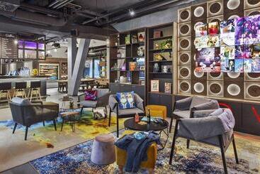 호텔 Moxy Lausanne City