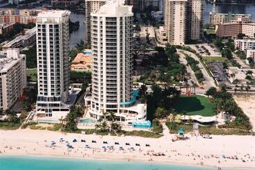 Doubletree Resort & Spa By Hilton Ocean Pointn. Miami Beach