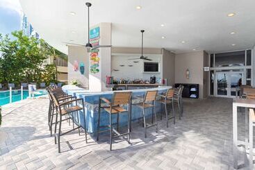 Doubletree Resort & Spa By Hilton Ocean Pointn. Miami Beach