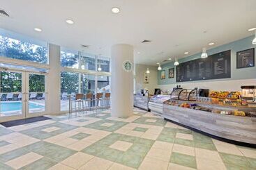 Doubletree Resort & Spa By Hilton Ocean Pointn. Miami Beach