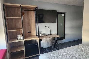 هتل Best Western Buffalo Inn & Suites