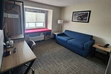 هتل Best Western Buffalo Inn & Suites