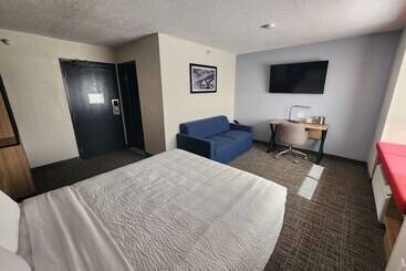 هتل Best Western Buffalo Inn & Suites