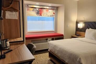 هتل Best Western Buffalo Inn & Suites