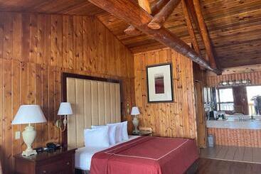 Отель Atlantic Shores Inn And Suites