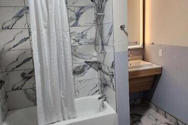 هتل Best Western Buffalo Inn & Suites