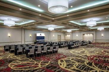 هتل Doubletree By Hilton Los Angeles  Norwalk