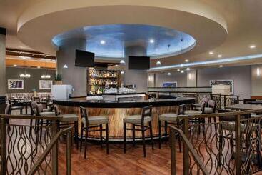 هتل Doubletree By Hilton Los Angeles  Norwalk