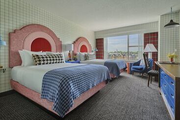 هتل Graduate By Hilton Cincinnati