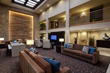 هتل Hilton Garden Inn Marina Del Rey