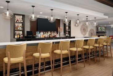 هتل Hilton Garden Inn Marina Del Rey