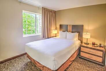 Leconte Hotel & Convention Center, Ascend Hotel Collection
