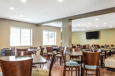 Leconte Hotel & Convention Center, Ascend Hotel Collection