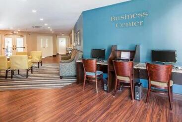 Leconte Hotel & Convention Center, Ascend Hotel Collection