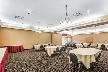 Leconte Hotel & Convention Center, Ascend Hotel Collection