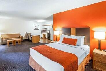 Leconte Hotel & Convention Center, Ascend Hotel Collection
