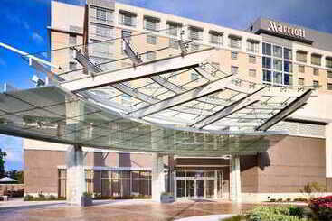 هتل Marriott Louisville East