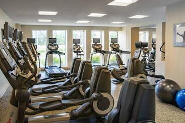 هتل Doubletree By Hilton Minneapolis Airport, Mn