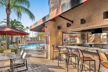 هتل Marriott's Grande Vista