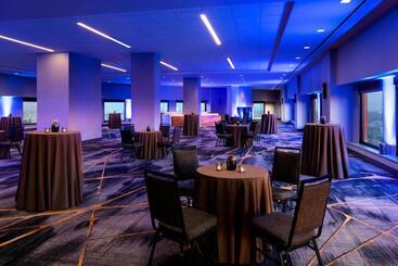 هتل Oakland Marriott City Center