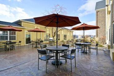 هتل Towneplace Suites Sioux Falls