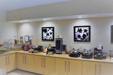هتل Towneplace Suites Sioux Falls