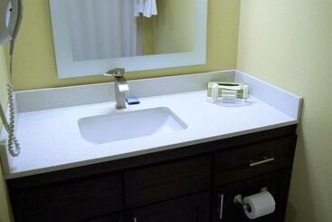 هتل Towneplace Suites Sioux Falls