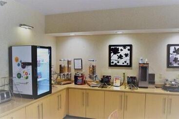 هتل Towneplace Suites Sioux Falls
