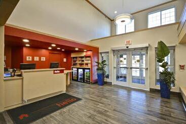 هتل Towneplace Suites Sioux Falls