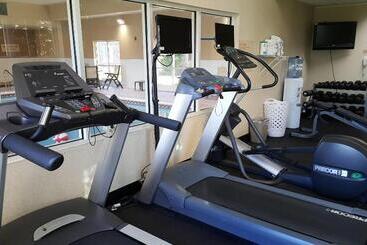 هتل Towneplace Suites Sioux Falls
